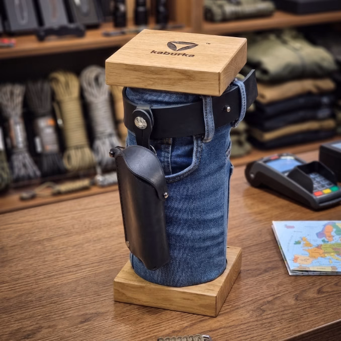 Kaburka - Leather glasses holster for belt